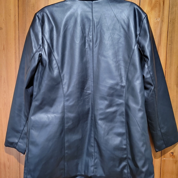 Baccini Women's Midnight Blazer - Picture 9 of 16